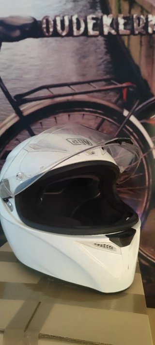 Casco de moto integral AGV