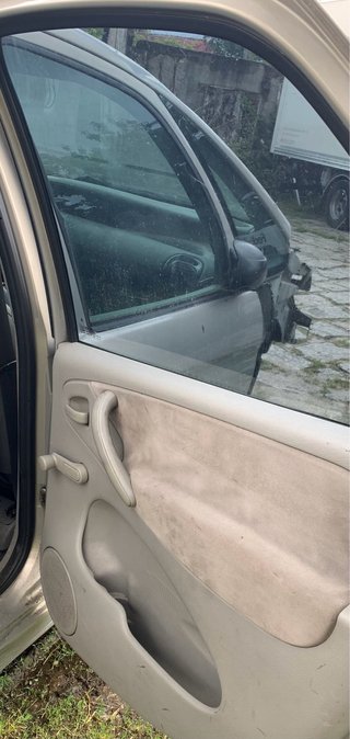 Despiece carroceria Xsara picasso 2010