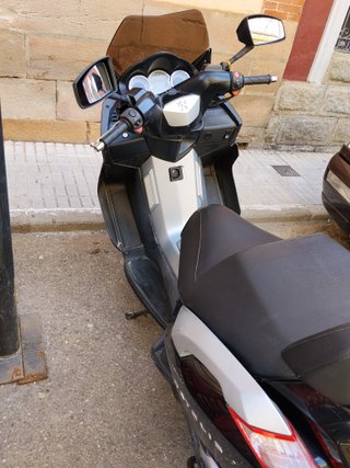 Peugeot Satelis 500cc Scooter