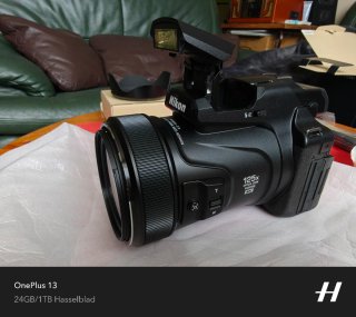 Camara Nikon Coolpix P1100