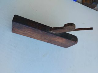 Cepillo carpintero madera antiguo
