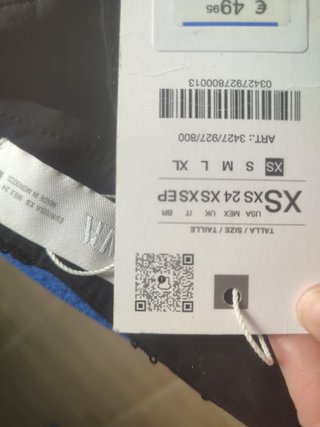 Pantalón lentejuelas Zara negro