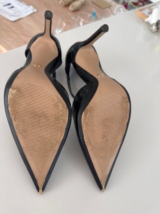 Tacones ZARA negros con pulsera T.37
