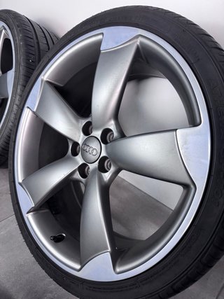 LLANTAS AUDI ROTOR A1 18” ORIGINALES CON NEUMÁTICO