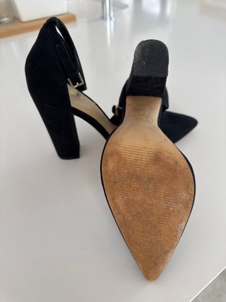 Zapatos salón Aldo ante negro talla 37