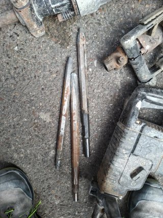 Martillo demoledor y cinceles