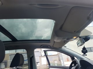 Volkswagen Touran 2012