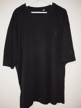 Camiseta Moncler Negra Logo