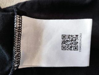 Camiseta Moncler Negra Logo
