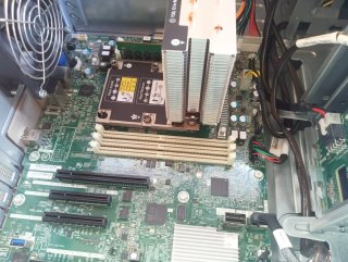 Servidor HP ProLiant ML110 Gen10