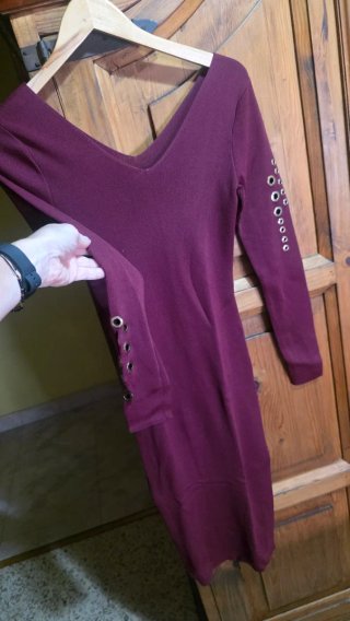 Vestido burdeos sin estrenar