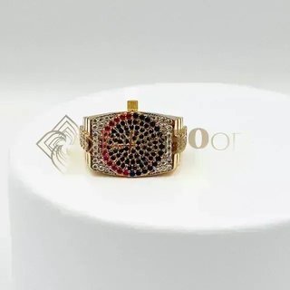 Anillo de oro estilo reloj con piedras