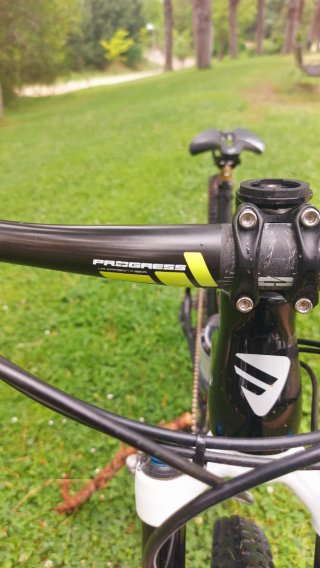 Berria Bravo Bicicleta Montaña talla s,m