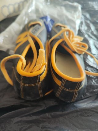 Botas fútbol antiguas Matollo años 80