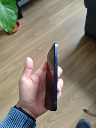 iPhone 12 64 GB