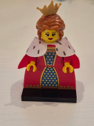Lego Reina con Corona y Capa