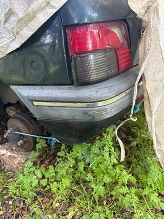 Paragolpes trasero Peugeot 205