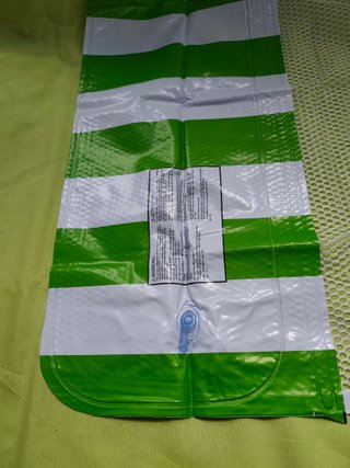 Colchoneta flotante para piscina con malla - Nueva