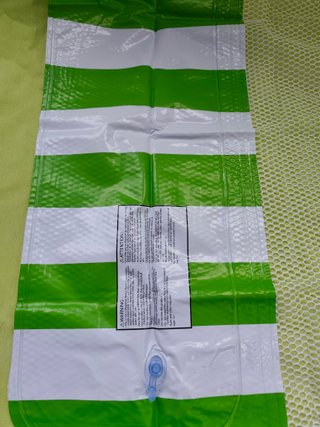 Colchoneta flotante para piscina con malla - Nueva