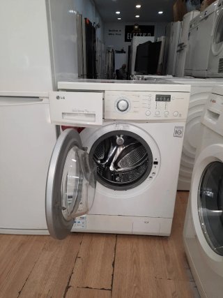 Nevera Edesa y Lavadora LG
