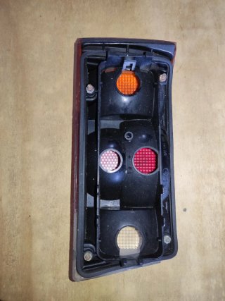 Farolim Esquerdo Golf 1 MK1