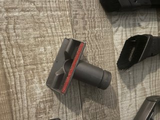 Cepillos y ascesorios aspirador Dyson