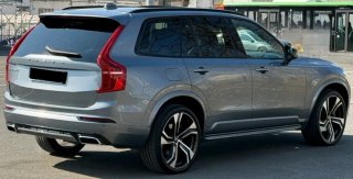 VOLVO XC90 B5 R-DESING