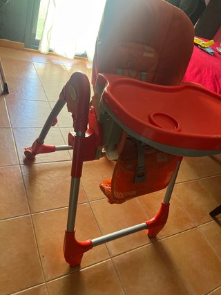 Trona Naranja OshKosh