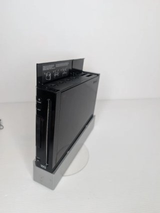 Nintendo Wii Nera + Wii Play + Wiimote