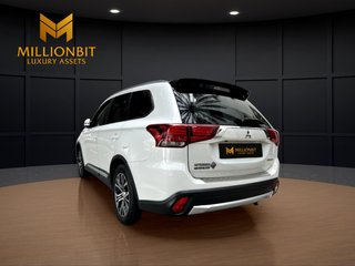 Mitsubishi Outlander 200 MPI Motion CVT 2WD 5 Plazas
