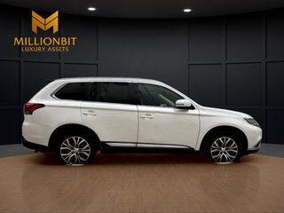 Mitsubishi Outlander 200 MPI Motion CVT 2WD 5 Plazas