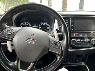 Mitsubishi Outlander 200 MPI Motion CVT 2WD 5 Plazas
