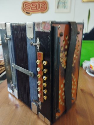 Acordeón HOHNER Antiguo Diatónico