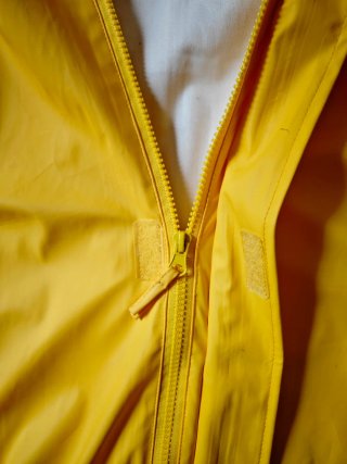 Impermeable amarillo talla S