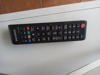 Smart TV Samsung K40 pulgadas. Buen estado
