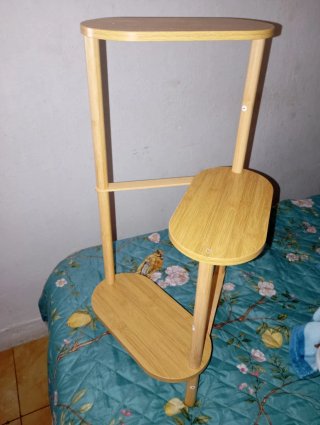 ( NUEVA ) Estantería de madera para plantas