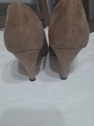 Zapatos tacón Marypaz y cartera a juego T.38