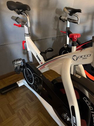 Bicicleta Spinning ION 3, 5, 7
