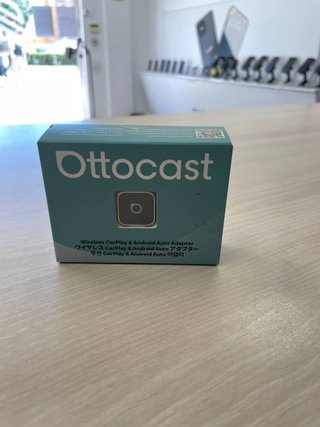 Ottocast Adaptador CarPlay & Android Auto