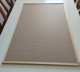 Tablero de corcho 90x60cm + chinchetas