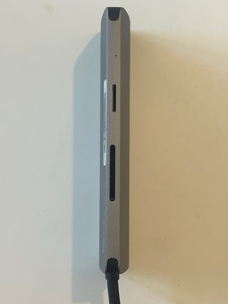 Adaptador hub Satechi doble HDMI aluminio MacBook