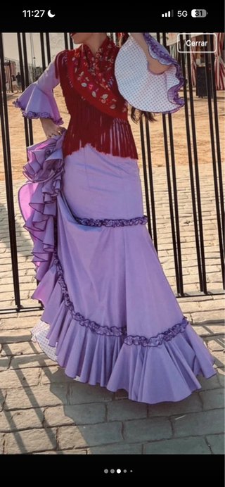Vestido de flamenca lila