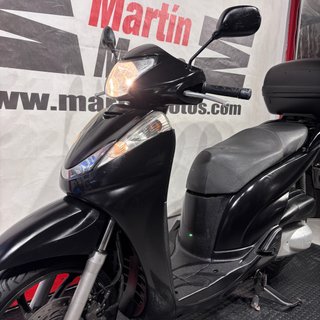 HONDA SCOOPY SH300i ABS