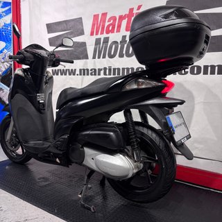 HONDA SCOOPY SH300i ABS