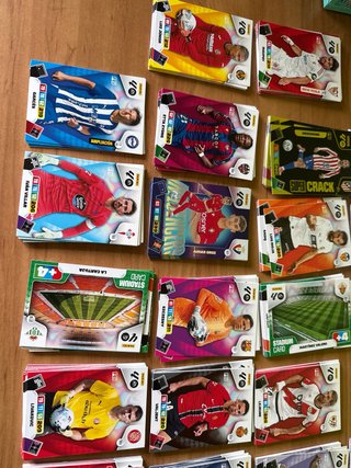 Lote 370 cromos Adrenalyn 25/26