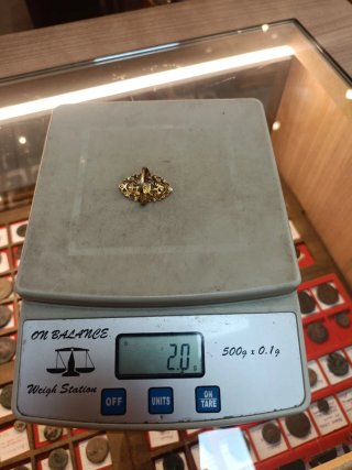 Anillo Isabelino Oro 18k Esmeraldas