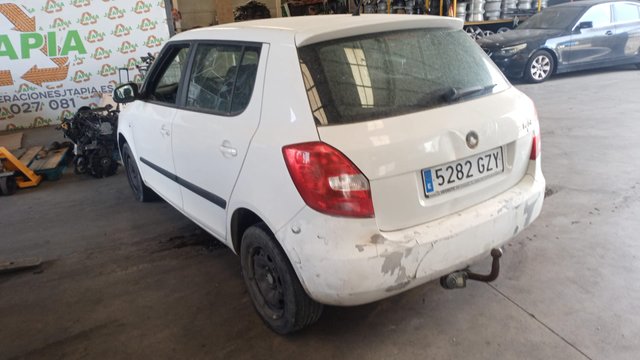 DESPIECE COMPLETO DE SKODA FABIA 1.2 60CV 2011