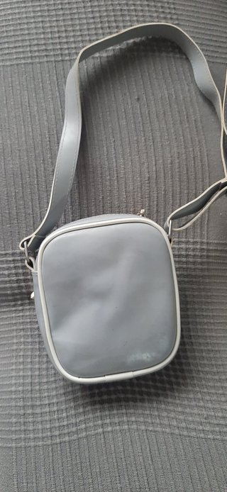 Lote 2 bolsos niña/preadolescente y cartera roxy