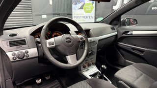 Opel Astra GTC 1.6 16v Sport