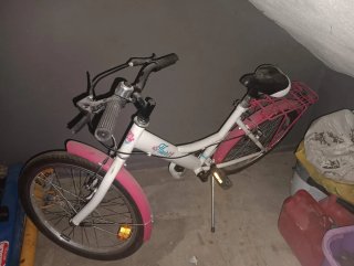 Bicicleta Infantil Blanca y Rosa Me costó 190 euro